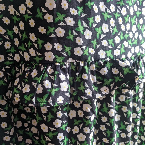 NWT MATERNITY FLORAL LONG SLEEVES - Picture 4 of 8